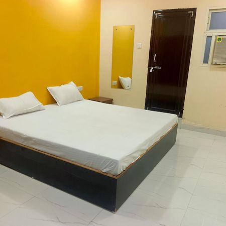Rangoli Ac Rooms And Banquets Jhānsi Екстериор снимка